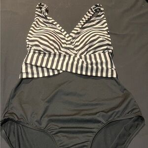 BRAND NEW one piece black and white with tie back straps
